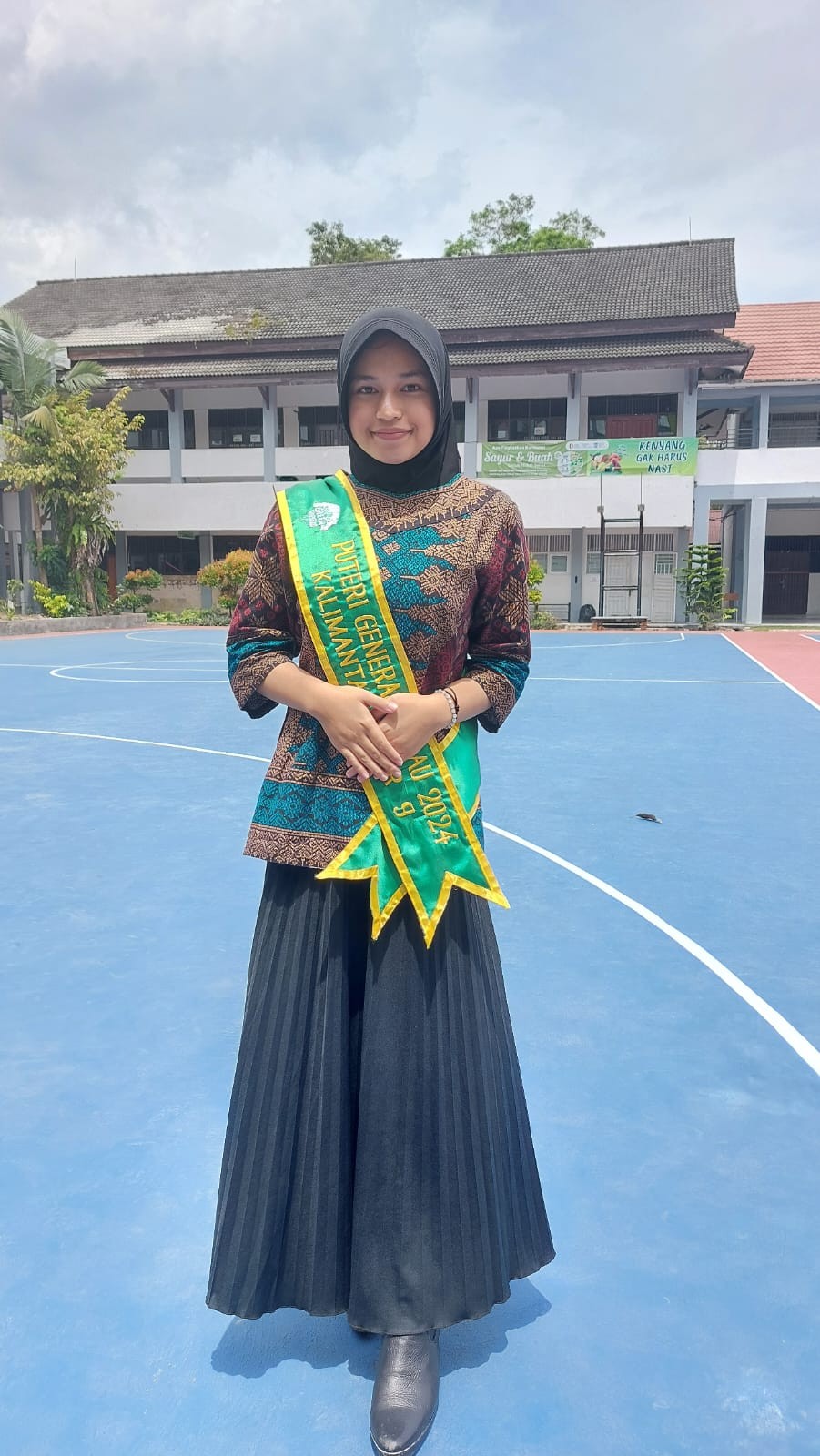 $rows[judul]